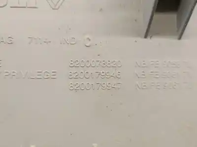 Автозапчасти б/у бардачок за renault megane ii sedán (lm0/1_) 1.6 ссылки oem iam 8200179946  8200179946