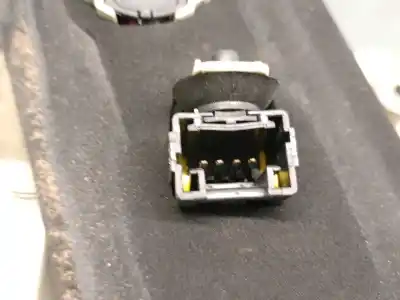 Second-hand car spare part left tailgate light for renault grand scénic iii (jz0/1_) 1.5 dci oem iam references 265550014r  265550014r