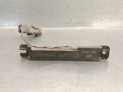 Автозапчастина б/у антена для renault megane ii sedán (lm0/1_) 1.6 посилання на oem iam 8200125092