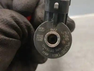 Second-hand car spare part injector for citroen c4 picasso ii 1.6 bluehdi 120 oem iam references 0445110566 0445110566 bosch 