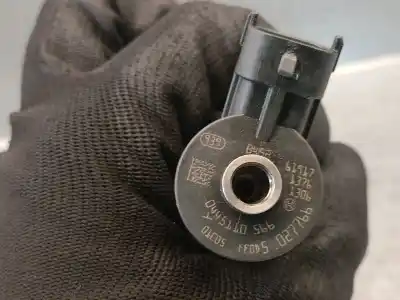 Second-hand car spare part injector for citroen c4 picasso ii 1.6 bluehdi 120 oem iam references 0445110566 0445110566 bosch 