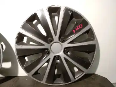 Pièce détachée automobile d'occasion capuchons de moyeux pour ssangyong rodius i 2.7 xdi références oem iam   r15