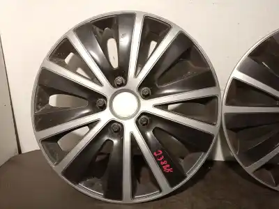 Pièce détachée automobile d'occasion capuchons de moyeux pour ssangyong rodius i 2.7 xdi références oem iam   r15