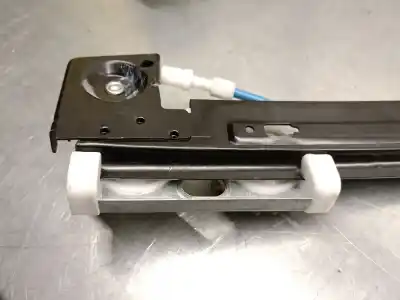 Pezzo di ricambio per auto di seconda mano alzacristalli anteriore destro per mini r50,r53 1.6 16v cat riferimenti oem iam 51337039452  51337039452