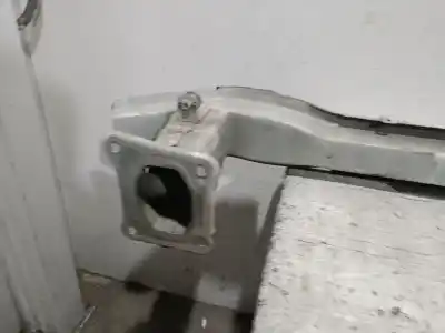 Second-hand car spare part front bumper reinforcement for ford focus iii 1.6 tdci oem iam references 1860770 1860770 