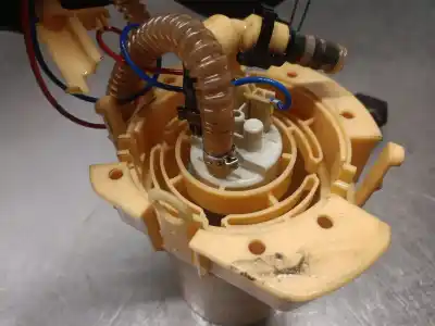 Peça sobressalente para automóvel em segunda mão boia / bomba combustível por opel combo 1.3 16v cdti referências oem iam 13240956 a2c53169314 vdo 5815061