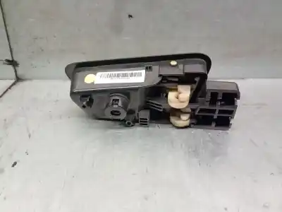 Автозапчастина б/у ліва задня внутрішня ручка для ssangyong korando (ck) 2.0 e-xdi посилання на oem iam 7341034012lba  7341034012lba