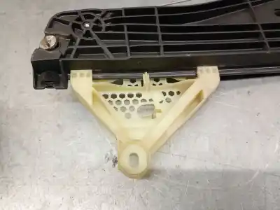 Second-hand car spare part driver left window regulator for renault 5 e-tech electric p01 /rbe / a1bea1a50000 oem iam references 807217893r  