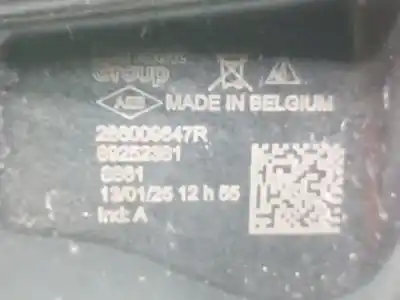 Pezzo di ricambio per auto di seconda mano pilota anteriore destro per renault 5 e-tech electric p01 /rbe / a1bea1a50000 riferimenti oem iam 266009647r  