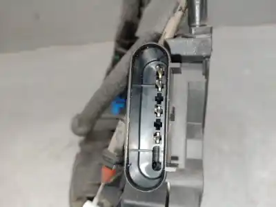 Автозапчасти б/у замок передней правой двери за ford focus iii 1.6 tdci ссылки oem iam bm5aa21812bc  2066073