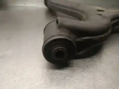 Tweedehands auto-onderdeel linker onderste ophang arm voor ssangyong korando (ck) 2.0 e-xdi oem iam-referenties 4451034002  4451034002