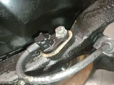 Автозапчасти б/у передняя левая кулачка за ssangyong korando (ck) 2.0 e-xdi ссылки oem iam 4121134000  4121134000