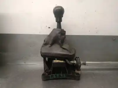 Pezzo di ricambio per auto di seconda mano leva del cambio per opel combo 1.3 16v cdti riferimenti oem iam 55353675  5738006