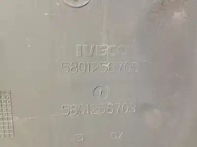 Pezzo di ricambio per auto di seconda mano rivestimento porta anteriore destro per iveco daily iv caja/chasis 35c15 riferimenti oem iam 5801256705  5801256705