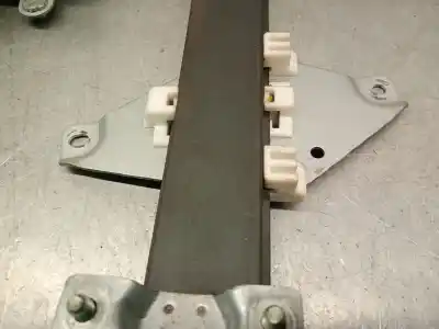 Автозапчасти б/у регулятор стекла переднего правого за ssangyong rexton / rexton ii (gab_) 2.7 xdi 4x4 ссылки oem iam 8810008011  8810008013