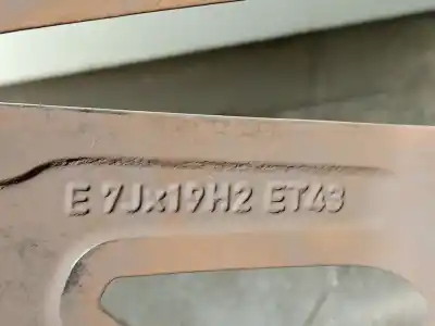 Автозапчастина б/у шина для audi q3 (f3b) 35 tdi посилання на oem iam 83a601025l  r197jx19h2et43