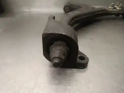 Автозапчастина б/у передній правий нижний рычаг підвіски для ssangyong korando (ck) 2.0 e-xdi посилання на oem iam 4452034002  4452034002