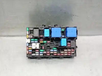 Peça sobressalente para automóvel em segunda mão caixa de fusíveis e relés por renault 5 e-tech electric p01 /rbe / a1bea1a50000 referências oem iam 243223361r