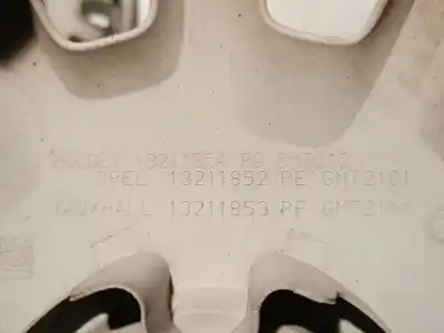 Pezzo di ricambio per auto di seconda mano coprimozzi per opel corsa d (s07) 1.2 (l08 l68) riferimenti oem iam 13211852  r14