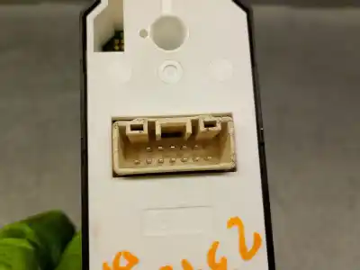 Автозапчасти б/у выключатель левого переднего окна за mazda cx-3 (dk) 2.0 skyactiv-g (dk5w, dk6w) ссылки oem iam dg8t66350  dg8t66350