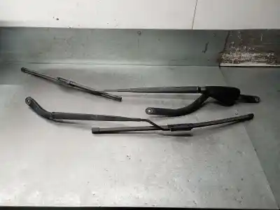 Pezzo di ricambio per auto di seconda mano braccio tergicristallo anteriore destro per renault scénic ii (jm0/1_) 1.6 16v (jm1r) riferimenti oem iam 80010797  7701061770