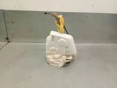 Second-hand car spare part front right door lock for mazda cx-3 (dk) 2.0 skyactiv-g (dk5w, dk6w) oem iam references db2w58310  db2w58310