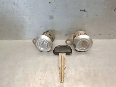 Peça sobressalente para automóvel em segunda mão fechadura da porta dianteira direita por suzuki samurai (sj) 1.3 cat referências oem iam g13ba