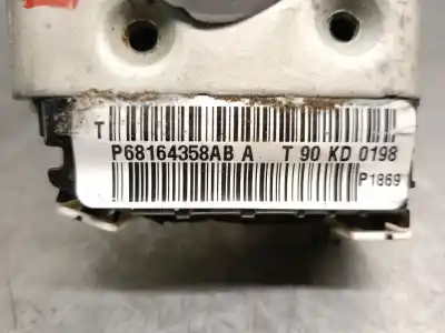 Pezzo di ricambio per auto di seconda mano serratura porta anteriore destra per jeep compass (mp, m6, mv, m7) 1.4 multiair riferimenti oem iam p68164358ab  68164358ab