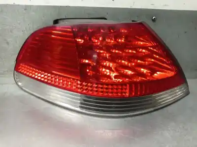 Автозапчасти б/у левый задний фонарь за bmw 7 (e65, e66, e67) 730 d ссылки oem iam 63217164733