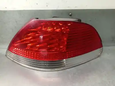 Автозапчасти б/у правый задний фонарь за bmw 7 (e65, e66, e67) 730 d ссылки oem iam 63217164734