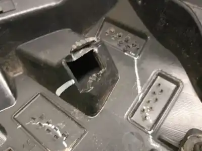 Pezzo di ricambio per auto di seconda mano ala posteriore per jeep compass (mp, m6, mv, m7) 1.4 multiair riferimenti oem iam 5sx84trmad  6vx76dx8aa