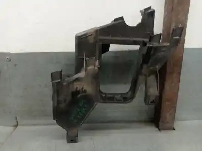 Автозапчасти б/у опора левой фары за bmw 7 (e65, e66, e67) 730 d ссылки oem iam 63126917315