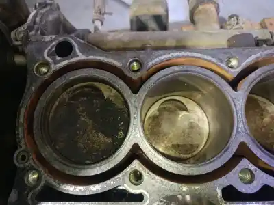 Автозапчастина б/у блокувати для suzuki samurai (sj) 1.3 cat посилання на oem iam g13ba s611389 