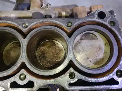 Автозапчастина б/у блокувати для suzuki samurai (sj) 1.3 cat посилання на oem iam g13ba s611389 