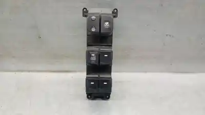 Peça sobressalente para automóvel em segunda mão botão / interruptor elevador vidro dianteiro esquerdo por hyundai i10 1.0 cat referências oem iam 93570b4010