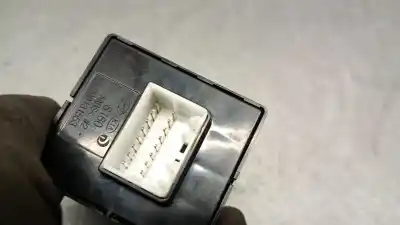 Second-hand car spare part switch for hyundai i10 1.0 cat oem iam references 93710b9200  93710b9200