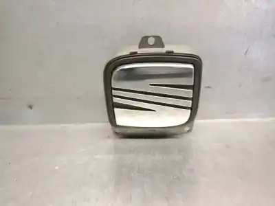 Second-hand car spare part Tailgate Back Door Handle for SEAT LEON (1P1) 2.0 TDI 16V OEM IAM references 5P0827565C  5P0827565C