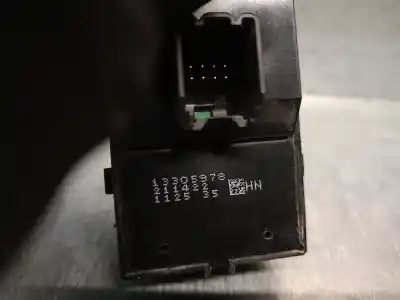 Peça sobressalente para automóvel em segunda mão botão / interruptor elevador vidro dianteiro esquerdo por opel meriva b 1.3 16v cdti referências oem iam 13305978  13305978