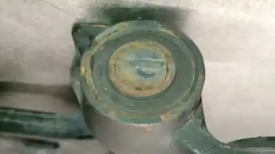 Peça sobressalente para automóvel em segunda mão braço de suspensão inferior esquerdo dianteiro por citroen jumpy 2.0 hdi sx familiar (5/6 asientos) referências oem iam 3520p4  3520p4