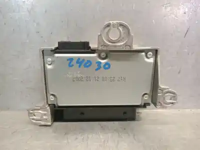 Автозапчастина б/у блок управління подушками безпеки для renault clio iii 1.5 dci diesel cat посилання на oem iam 8200854865 610796100 autoliv 