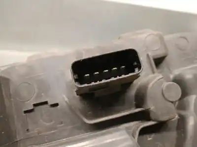 Second-hand car spare part right headlight for renault clio iii 1.5 dci diesel oem iam references 7701072005  7701066403