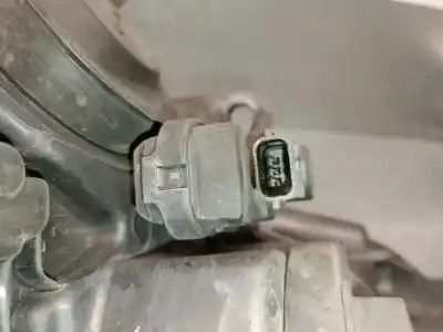 Second-hand car spare part right headlight for renault clio iii 1.5 dci diesel oem iam references 7701072005  7701066403