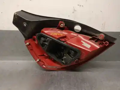 Second-hand car spare part right tailgate light for renault clio iii 1.5 dci diesel oem iam references 8200886946  8200886946