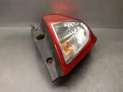 Second-hand car spare part right tailgate light for renault clio iii 1.5 dci diesel oem iam references 8200886946  8200886946