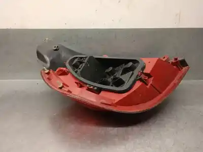 Second-hand car spare part right tailgate light for renault clio iii 1.5 dci diesel oem iam references 8200886946  8200886946