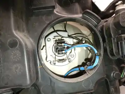 Автозапчастина б/у ліва фара для renault clio iii 1.5 dci diesel cat посилання на oem iam 8200459824  8200459824