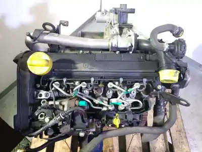 Second-hand car spare part complete engine for renault clio iii 1.5 dci diesel oem iam references  d317944 