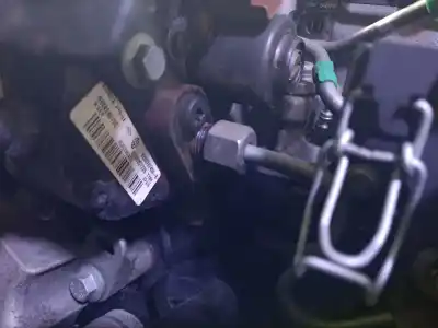Second-hand car spare part complete engine for renault clio iii 1.5 dci diesel oem iam references  d317944 