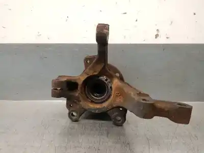 Peça sobressalente para automóvel em segunda mão manga de eixo dianteira esquerda por renault clio iii 1.5 dci diesel referências oem iam 