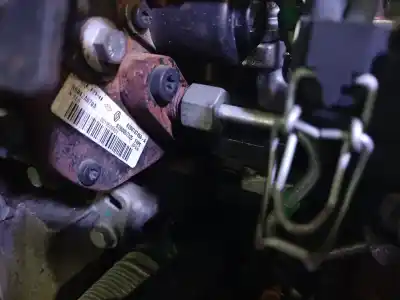 Автозапчастина б/у двигун комплект для renault clio iii 1.5 dci diesel cat посилання на oem iam k9kt766 d258326 7701476906